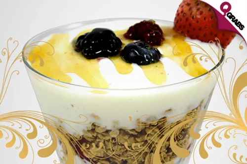 For QR43 Dip into a Macaron Chocolate Fondue for TWO or From QR12 Enjoy your choice of Delicious Breakfast Fare at Maya La Chocolaterie! (Up to QR86 Value)